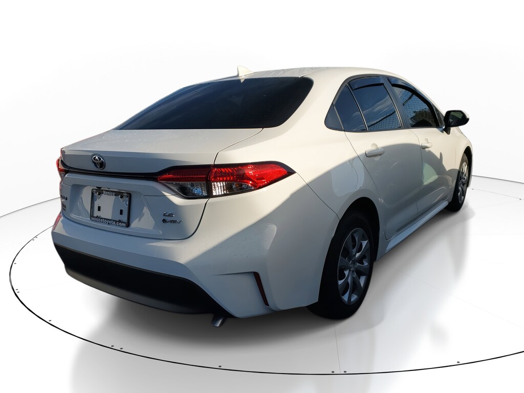 Certified 2025 Toyota Corolla Hybrid LE Sedan