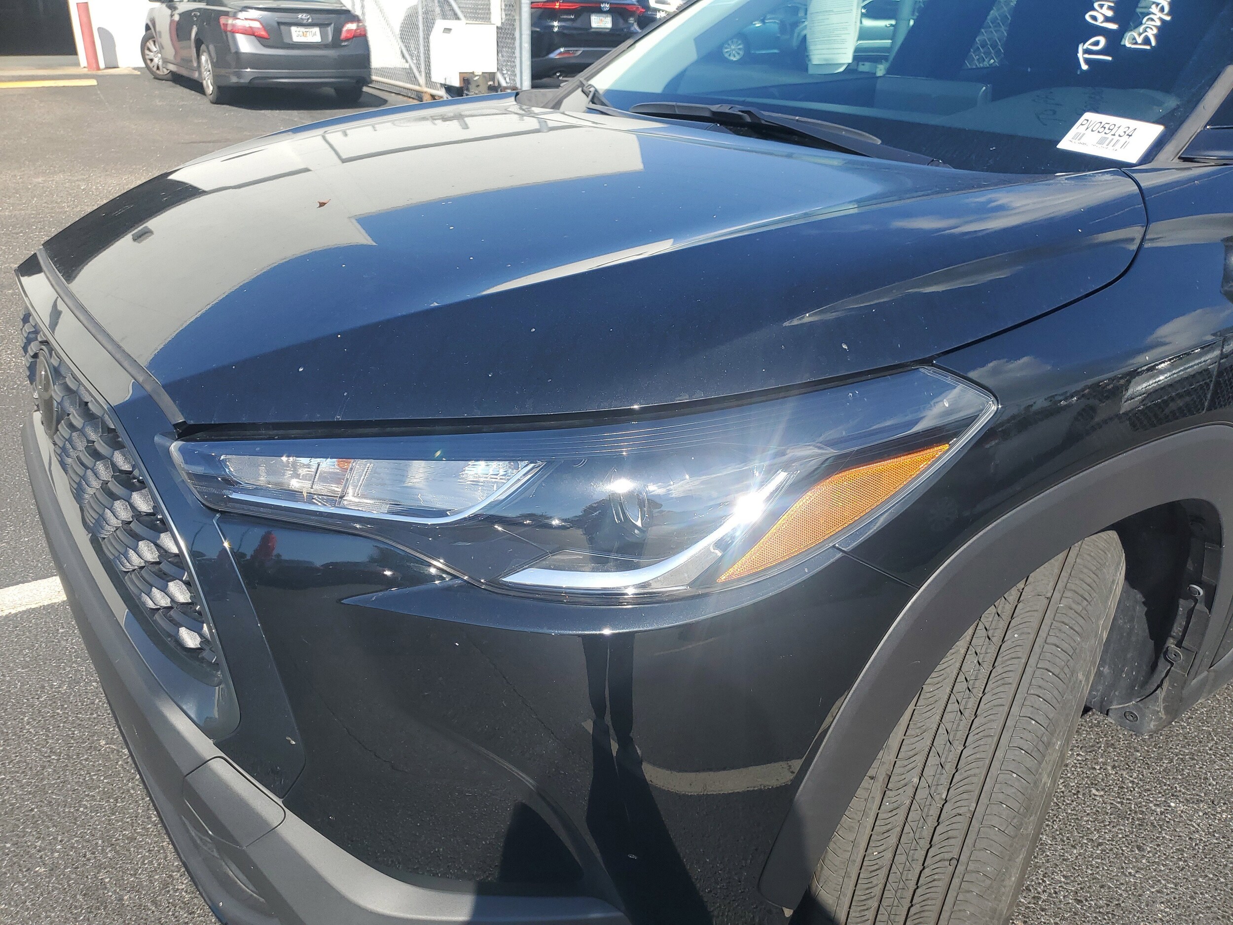 2023 Toyota Corolla Cross LE photo 4