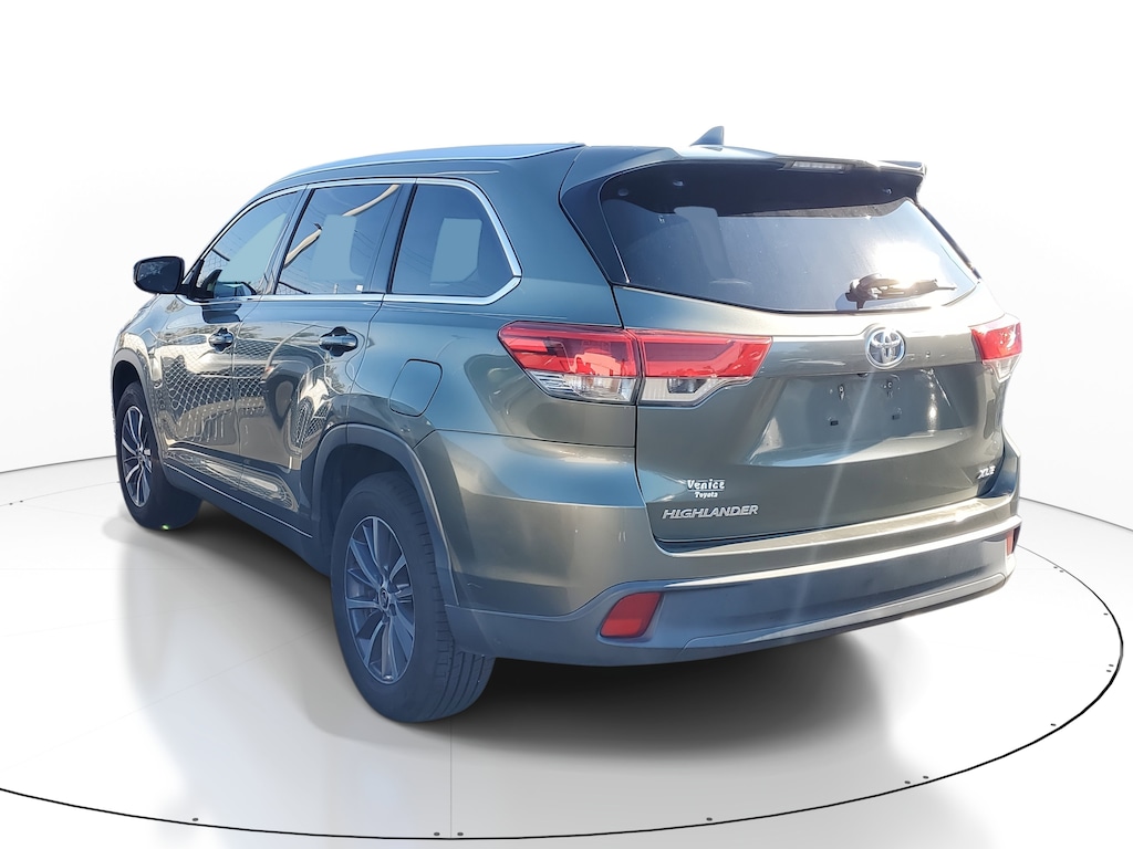 Used 2018 Toyota Highlander XLE V6 SUV