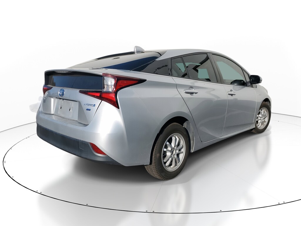 Used 2020 Toyota Prius L Hatchback