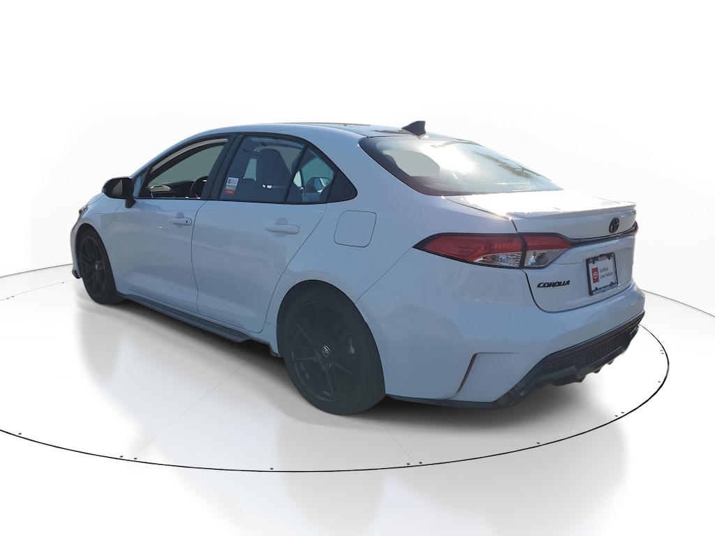 2022 Toyota Corolla SE photo 3