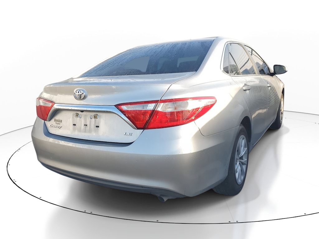 Used 2016 Toyota Camry LE Sedan