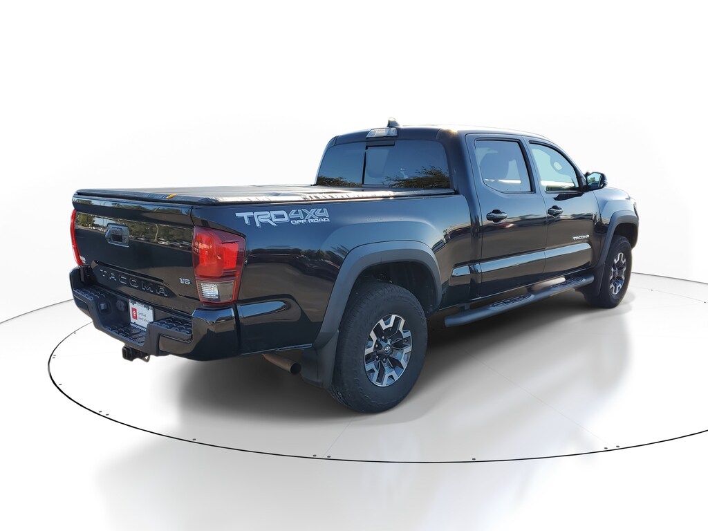 2019 Toyota Tacoma TRD V6 photo 4