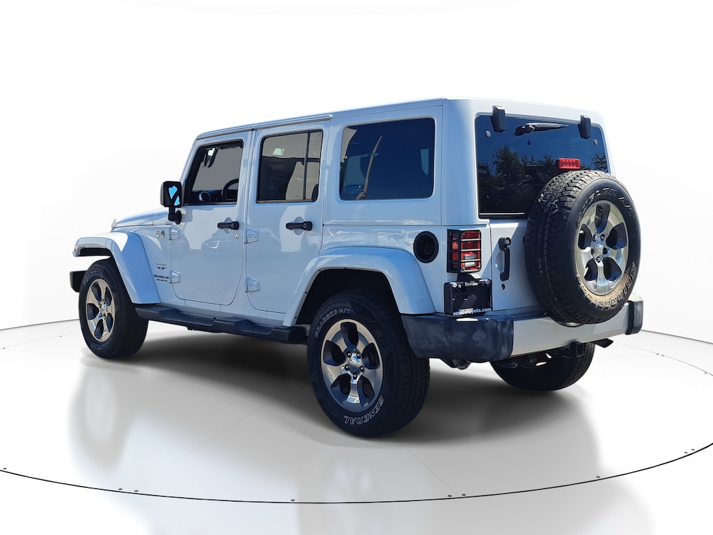 Used 2017 Jeep Wrangler JK Unlimited Sahara 4x4 SUV
