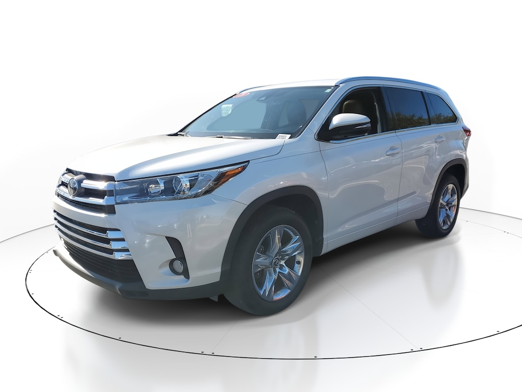 Used 2018 Toyota Highlander Limited V6 SUV