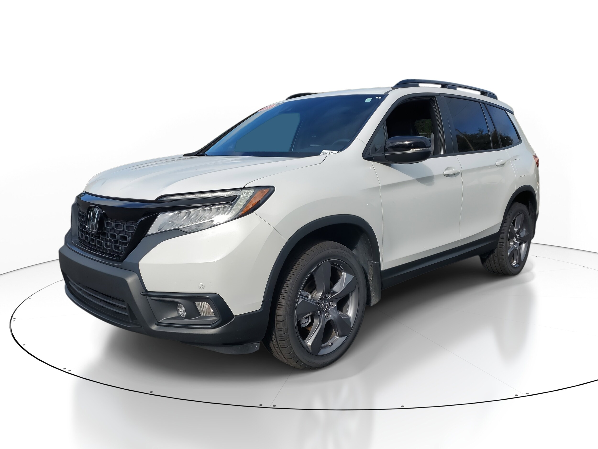 2021 Honda Passport Touring photo 2