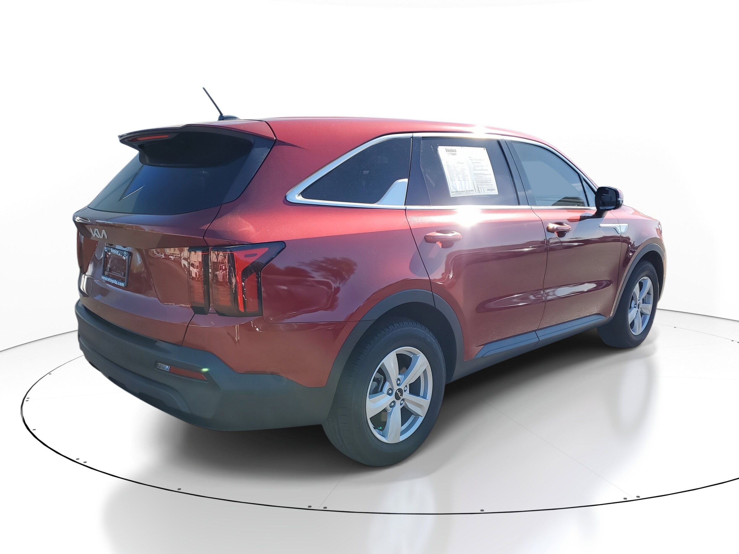 2023 Kia Sorento LX photo 4