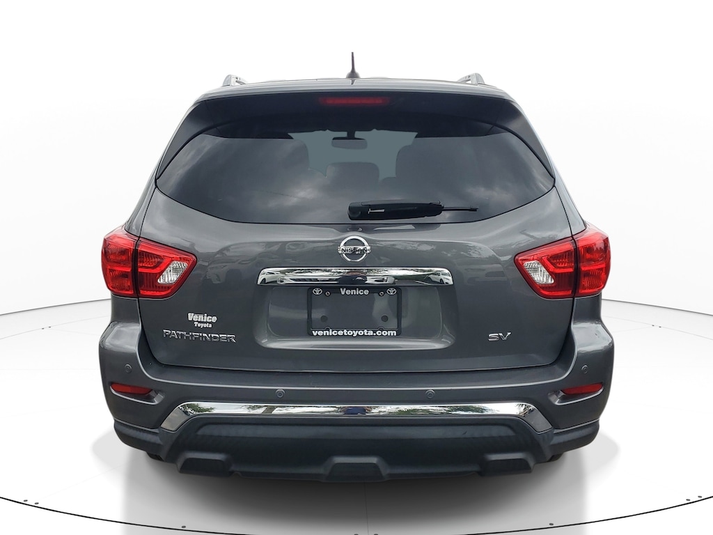 Used 2018 Nissan Pathfinder SV SUV