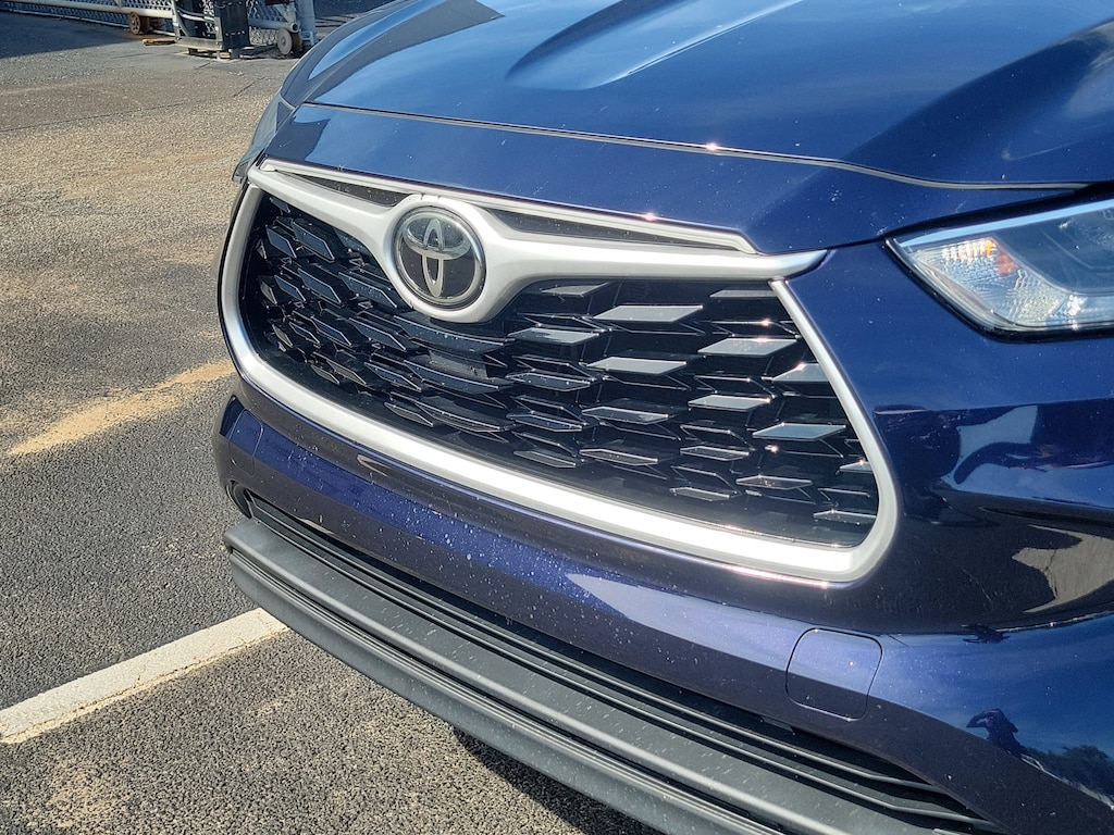 Certified 2021 Toyota Highlander XLE SUV