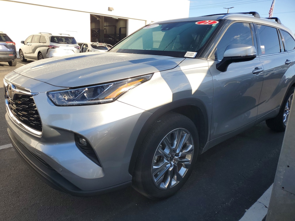 Certified 2021 Toyota Highlander Limited SUV