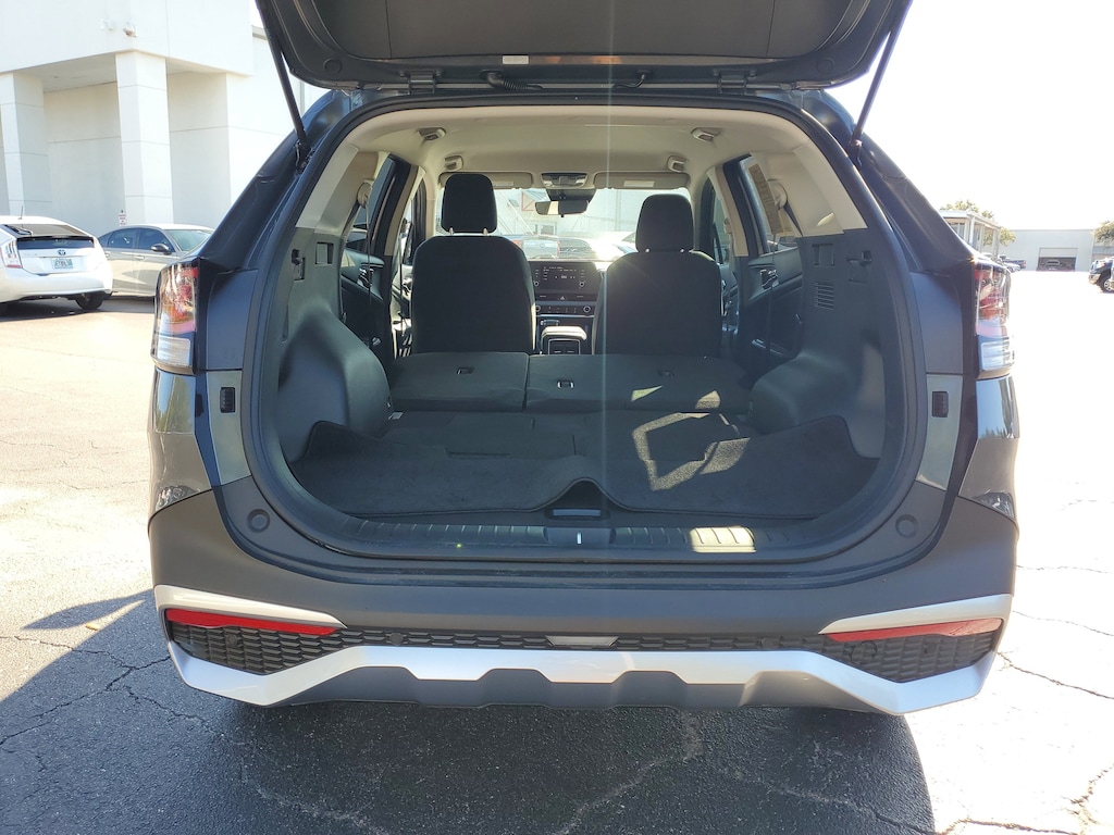 Used 2025 Kia Sportage LX SUV