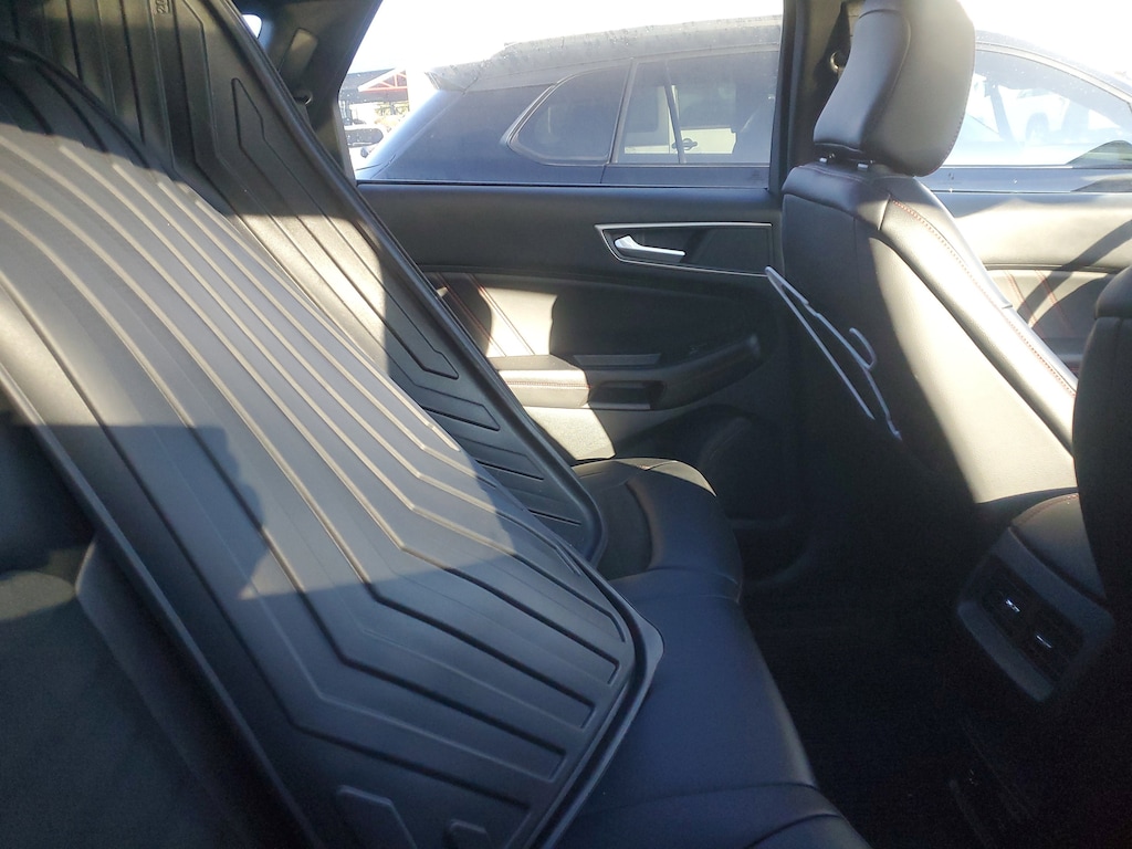 Used 2022 Ford Edge  SUV