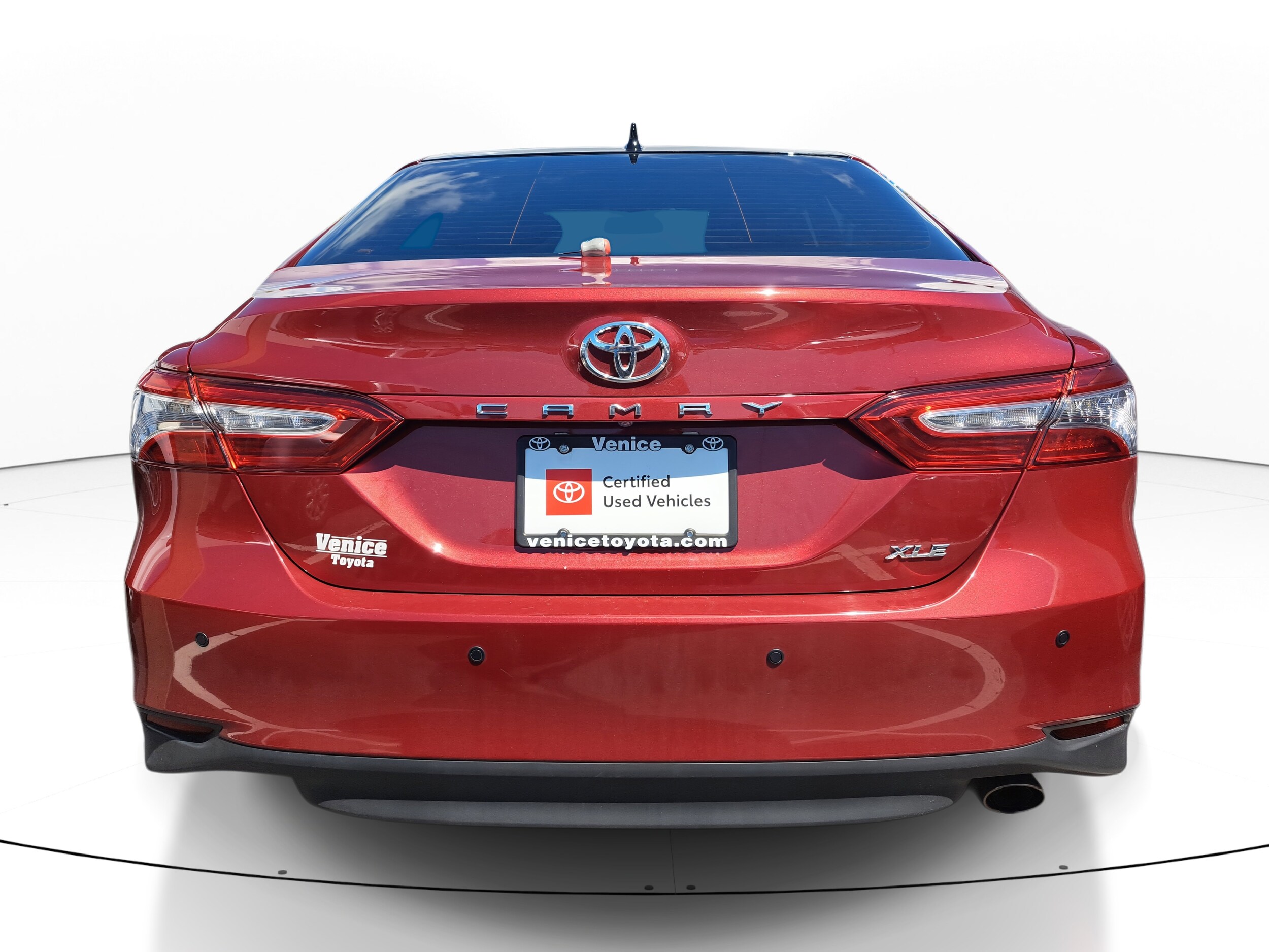 2020 Toyota Camry XLE photo 4