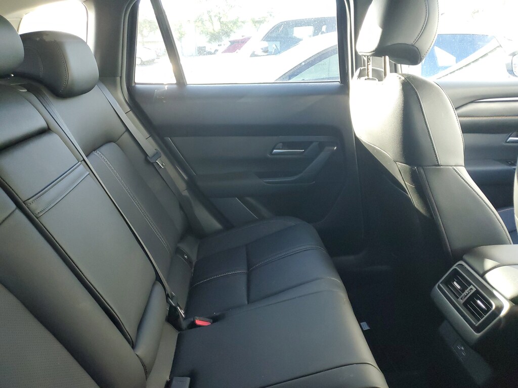 2025 Mazda CX-50 Premium photo 4