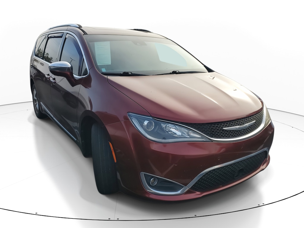 Used 2017 Chrysler Pacifica Limited Van