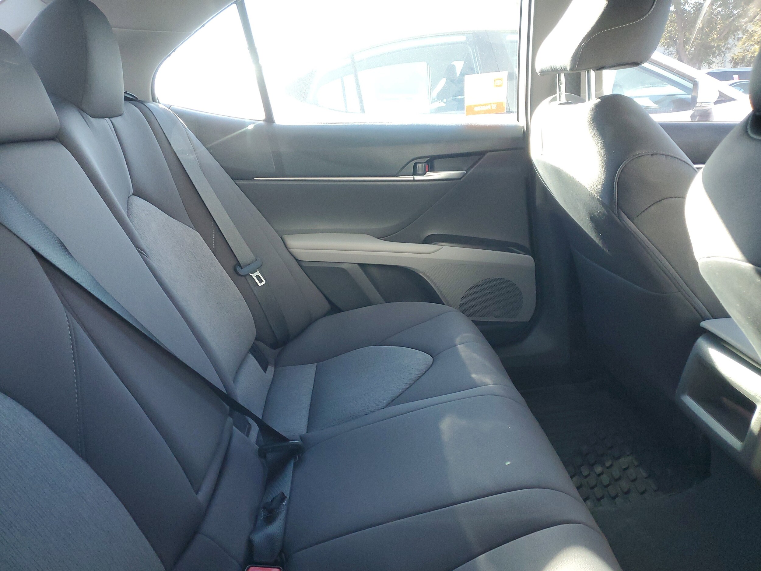 2024 Toyota Camry Hybrid LE photo 3