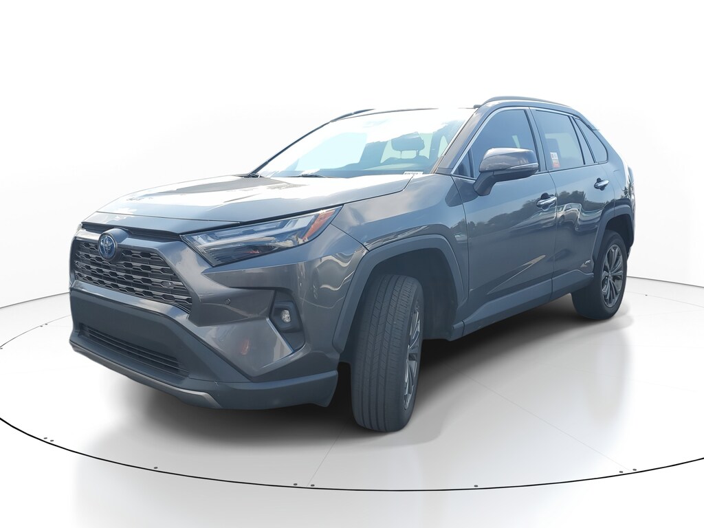 2022 Toyota RAV4 Hybrid Limited photo 3