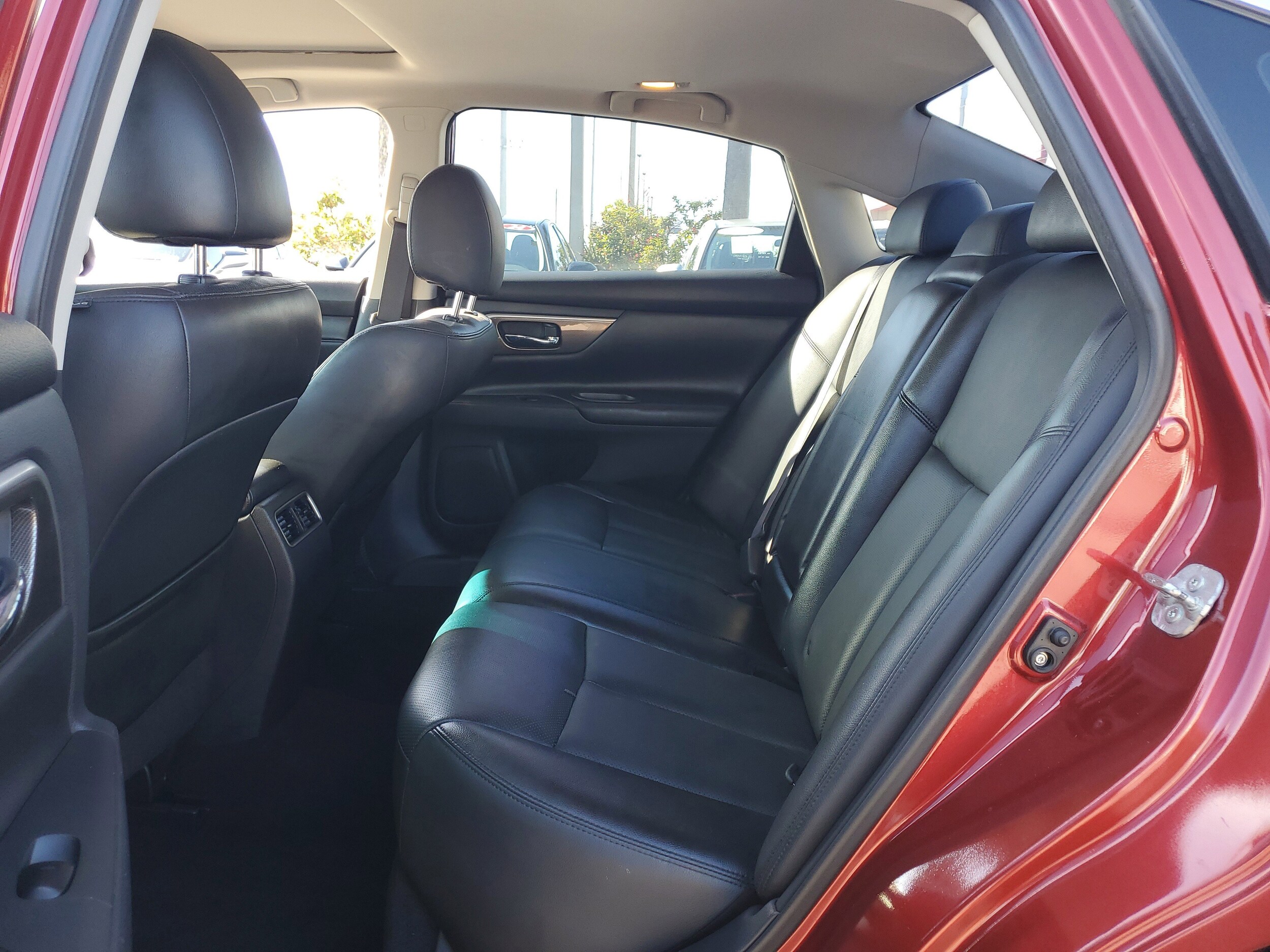 2015 Nissan Altima SL - Photo 9