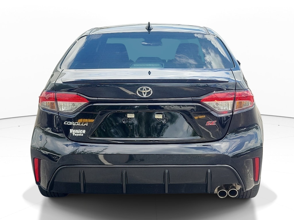 Used 2023 Toyota Corolla SE Sedan