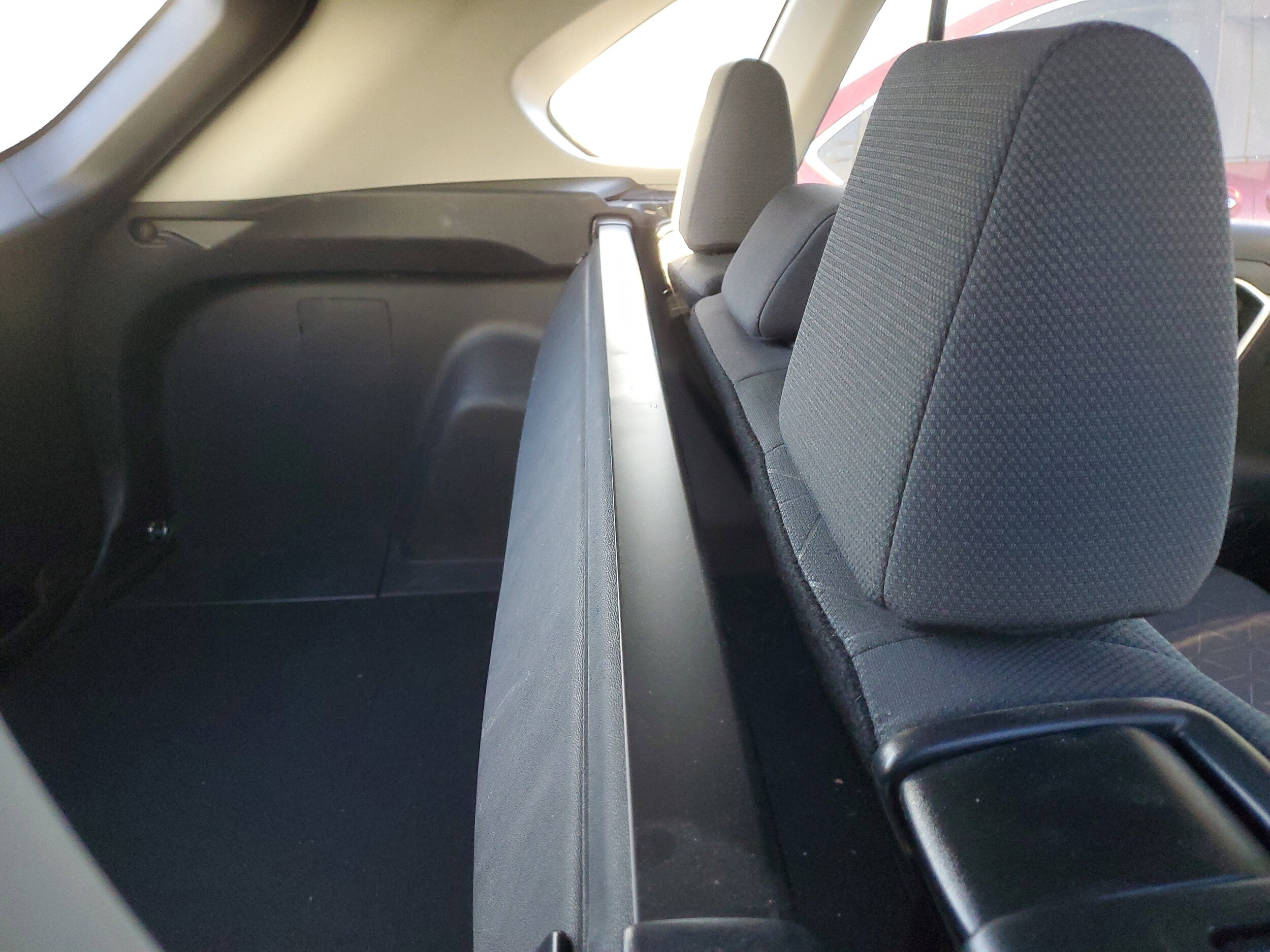 2023 Toyota RAV4 XLE photo 4