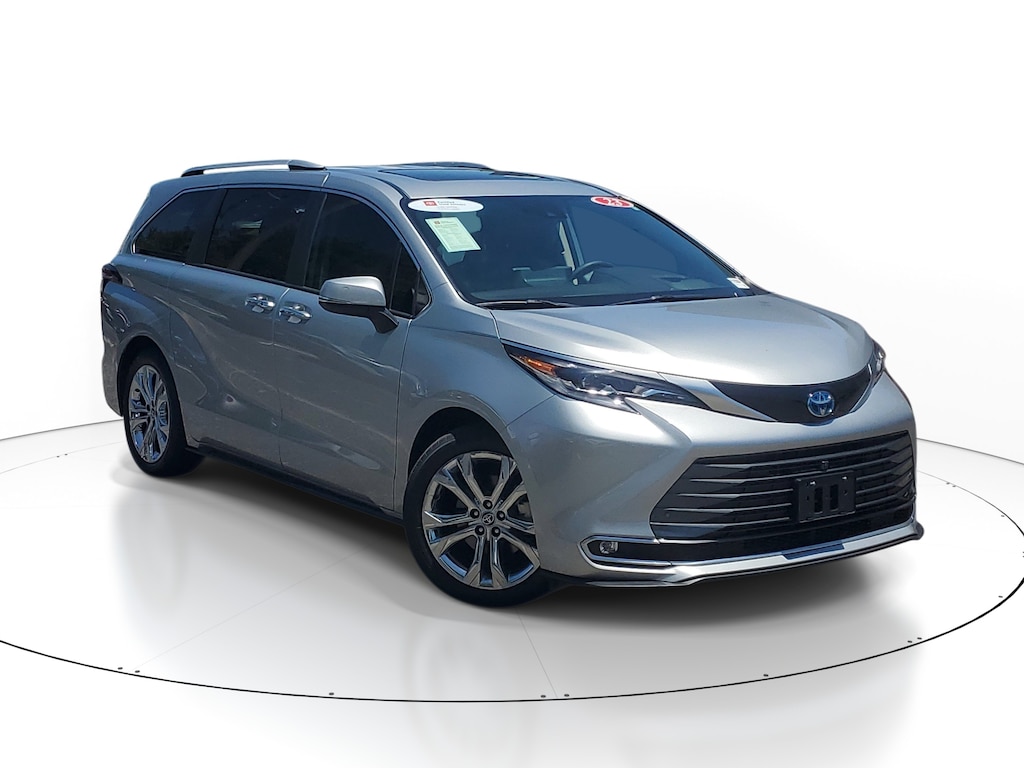 Used 2023 Toyota Sienna Platinum 7 Passenger Van Passenger Van