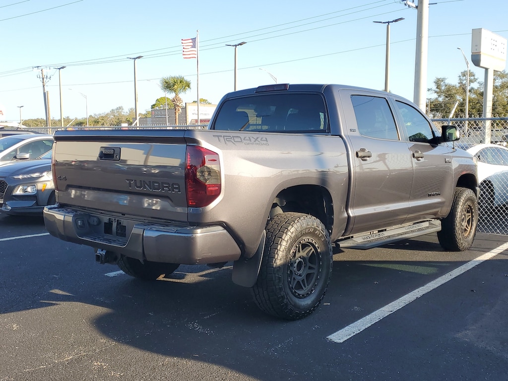 Used 2017 Toyota Tundra SR5 5.7L V8 w/FFV Truck CrewMax