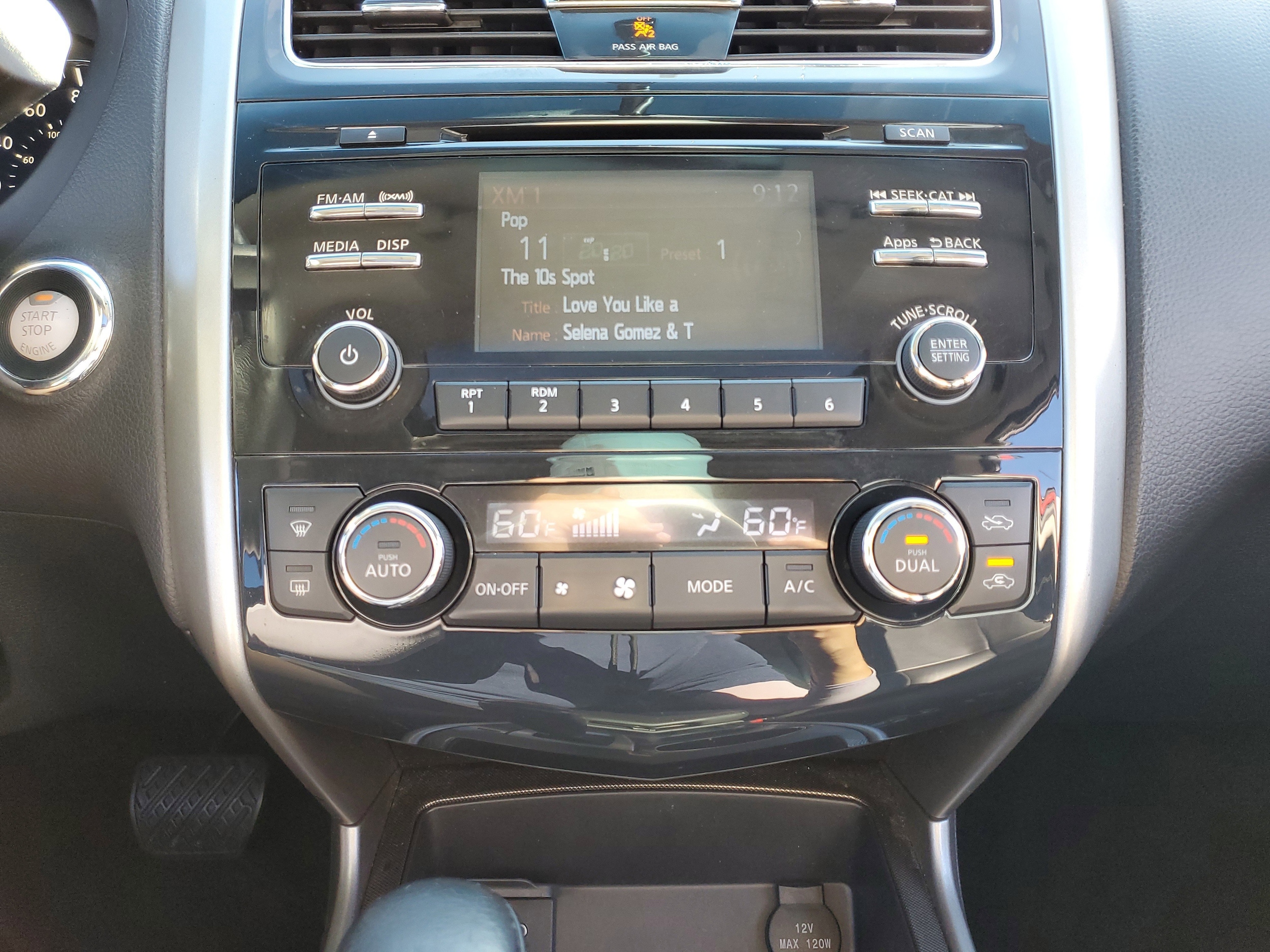 2015 Nissan Altima SL - Photo 24