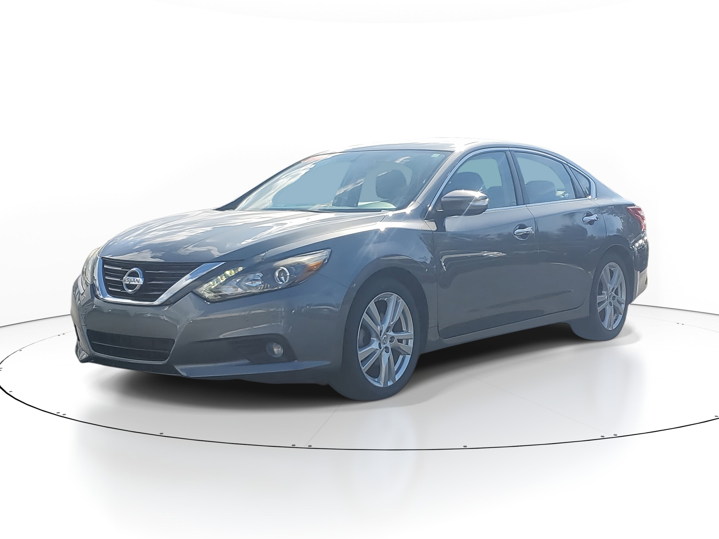 2017 Nissan Altima 3.5 SL photo 4