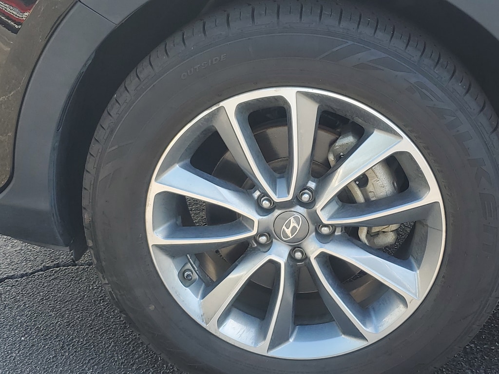 Used 2019 Hyundai Santa Fe XL SE SUV