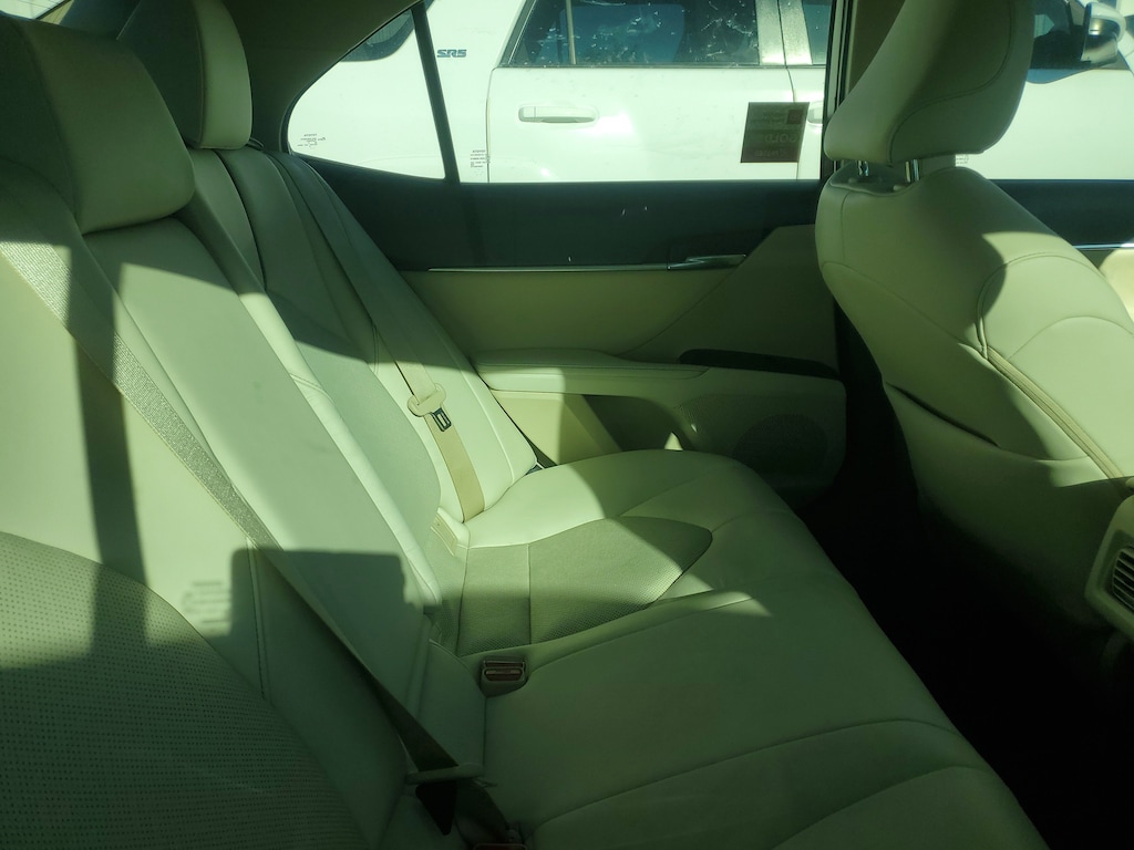 Certified 2022 Toyota Camry Hybrid XLE Sedan