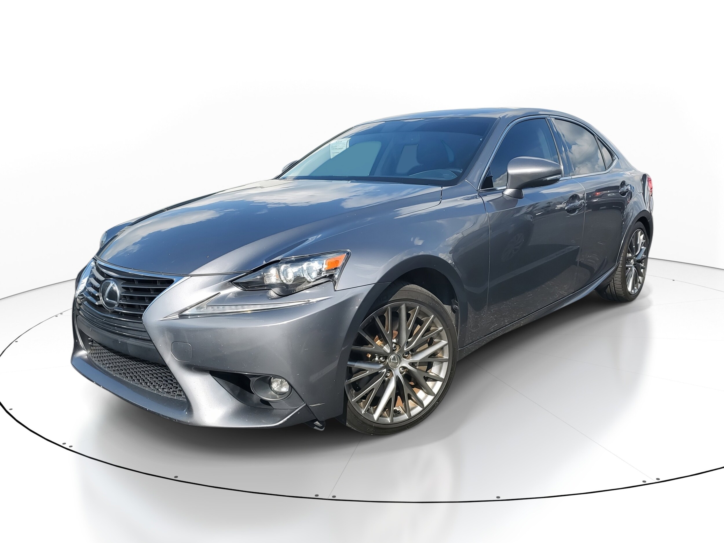 2016 Lexus IS 300 photo 2