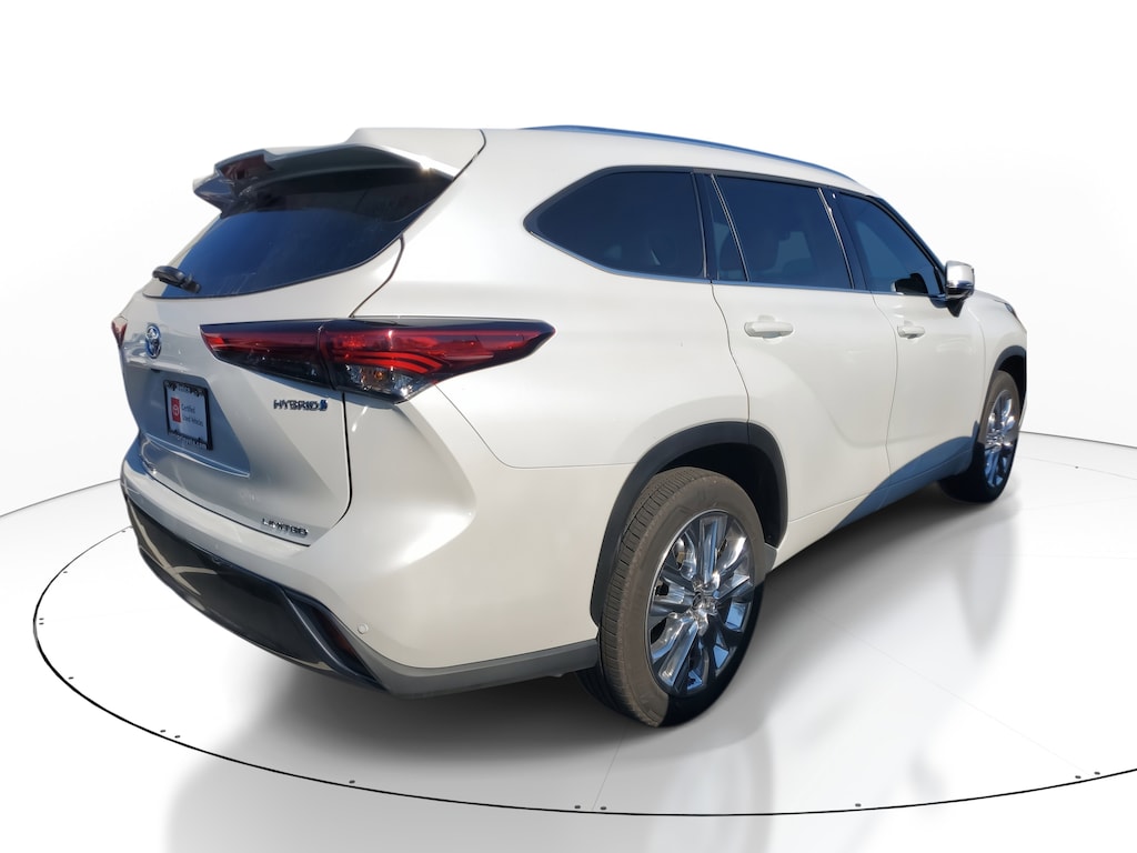 Certified 2023 Toyota Highlander Hybrid Limited SUV
