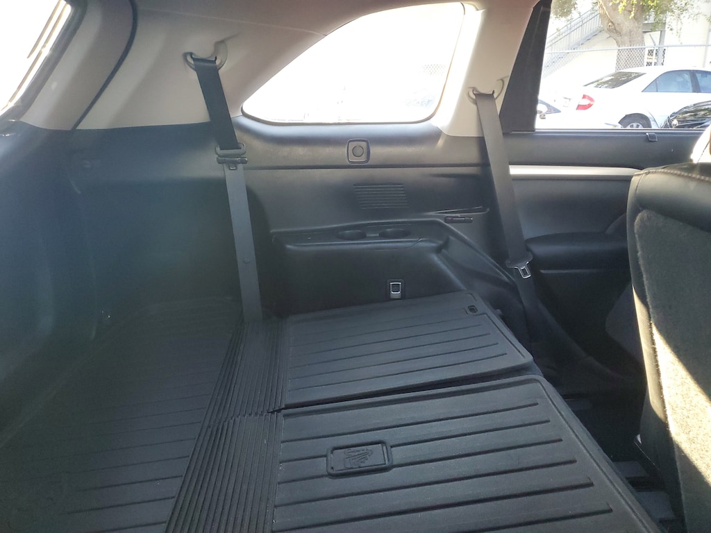 Certified 2019 Toyota Highlander XLE V6 SUV