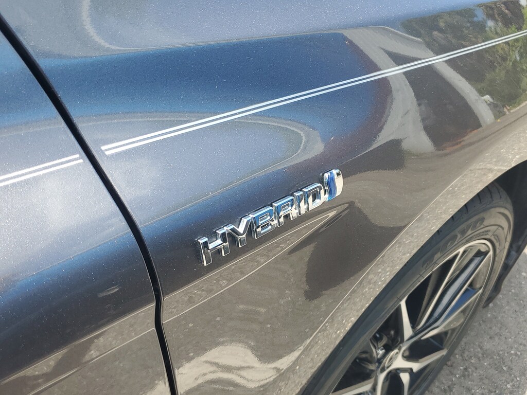 Certified 2021 Toyota Camry Hybrid SE Sedan