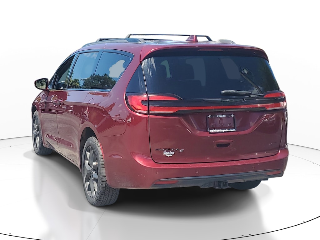 Used 2021 Chrysler Pacifica Touring L Van Passenger Van