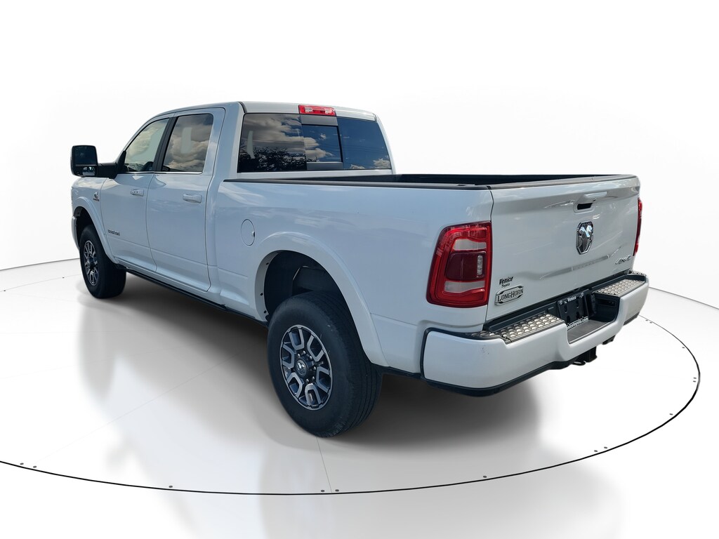 2024 Ram 2500 Longhorn photo 3