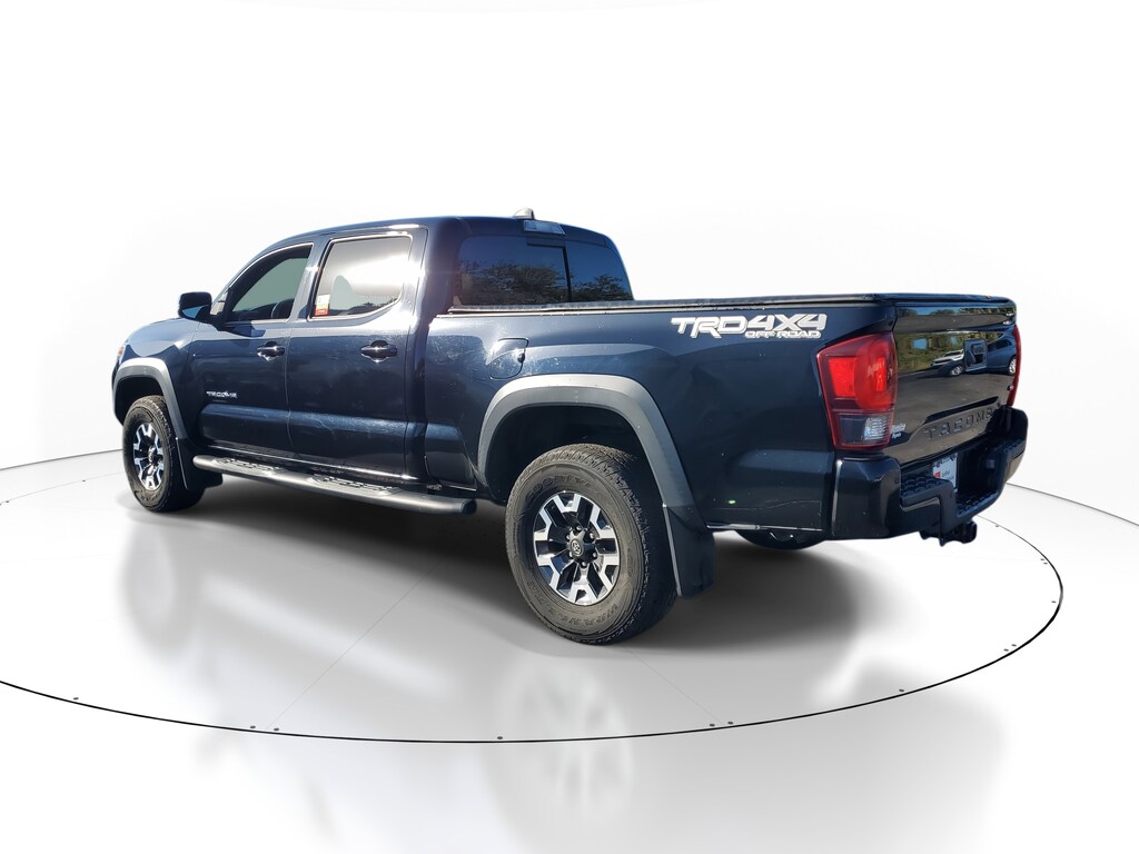 2019 Toyota Tacoma TRD V6 photo 3