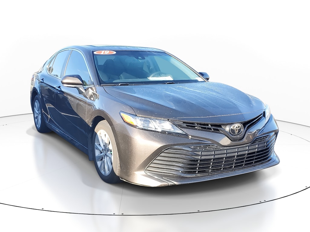 Used 2019 Toyota Camry LE Sedan
