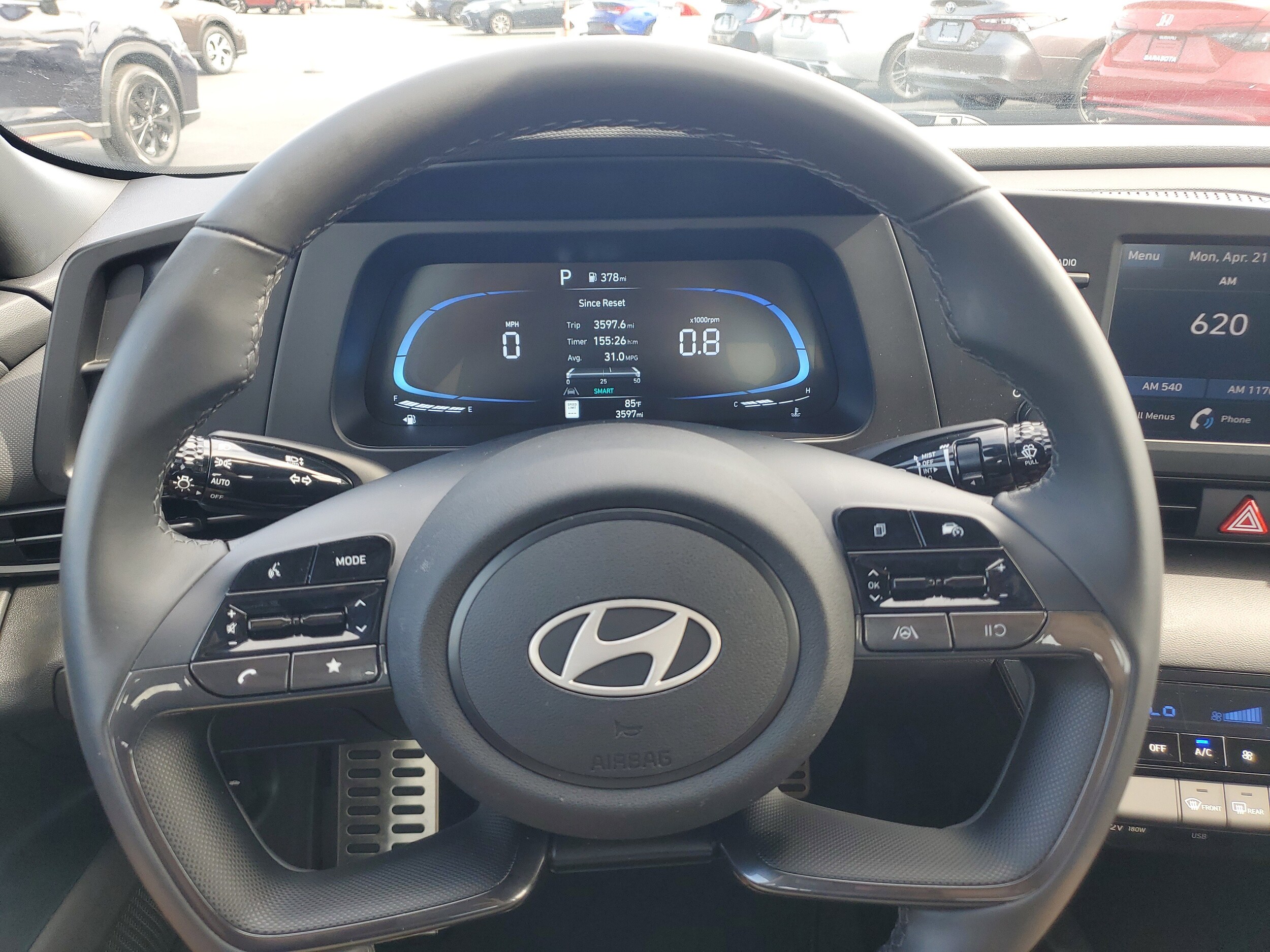 2025 Hyundai Elantra SEL Sport photo 2