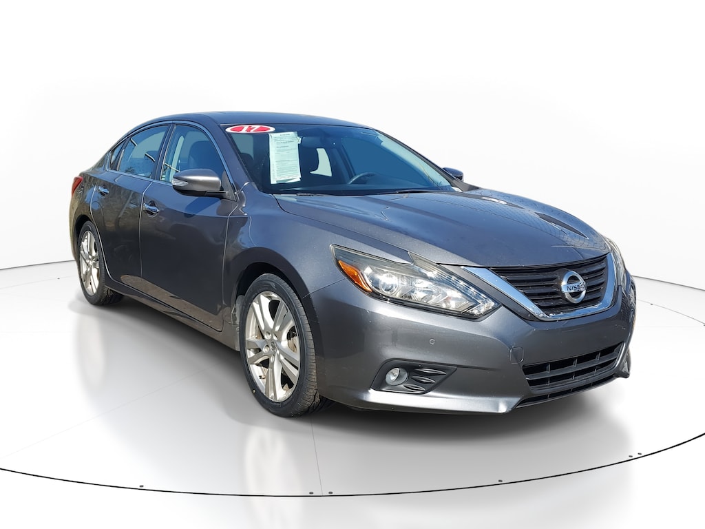 Used 2017 Nissan Altima 3.5 SL Sedan