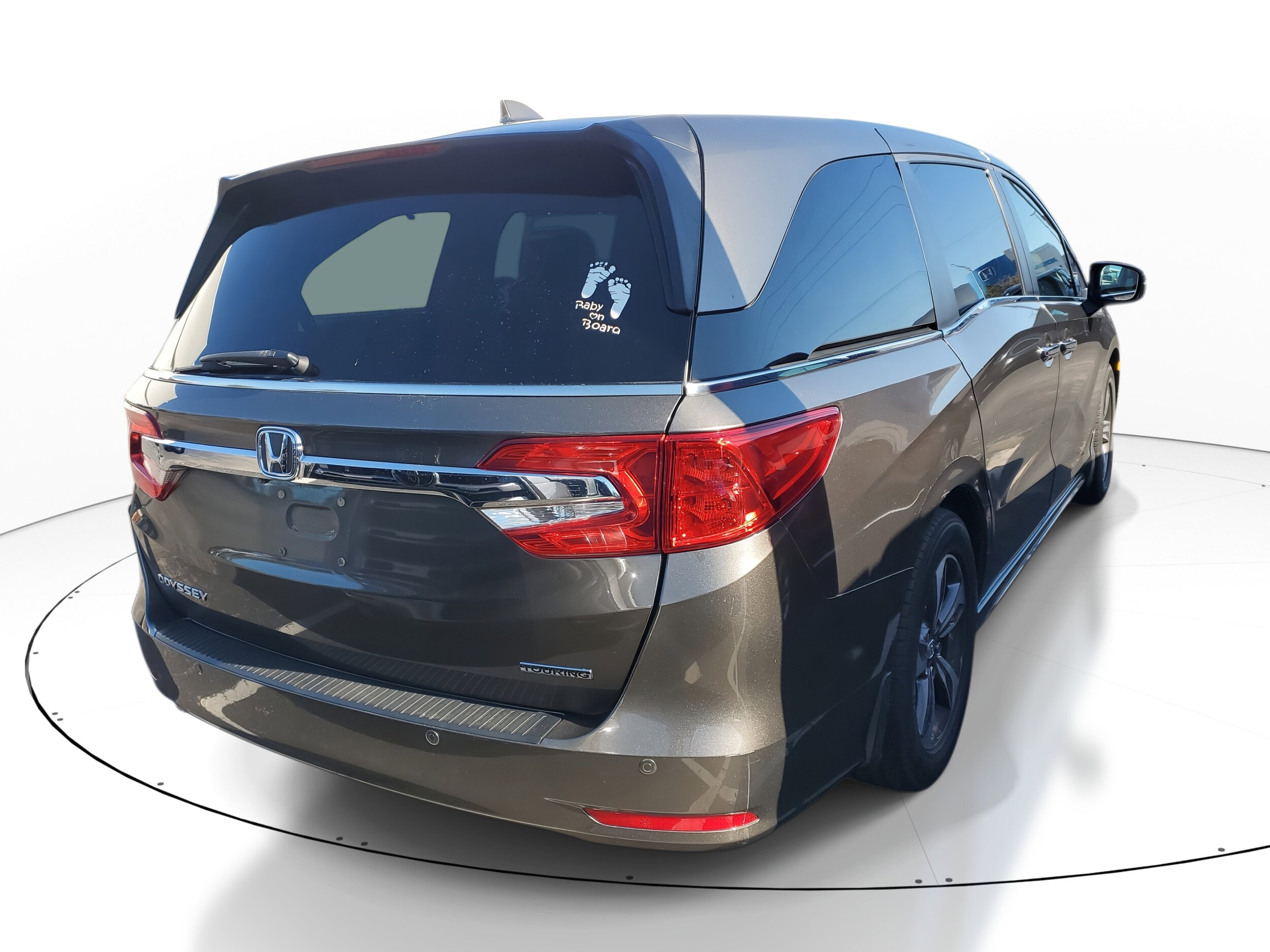 2018 Honda Odyssey Touring photo 4