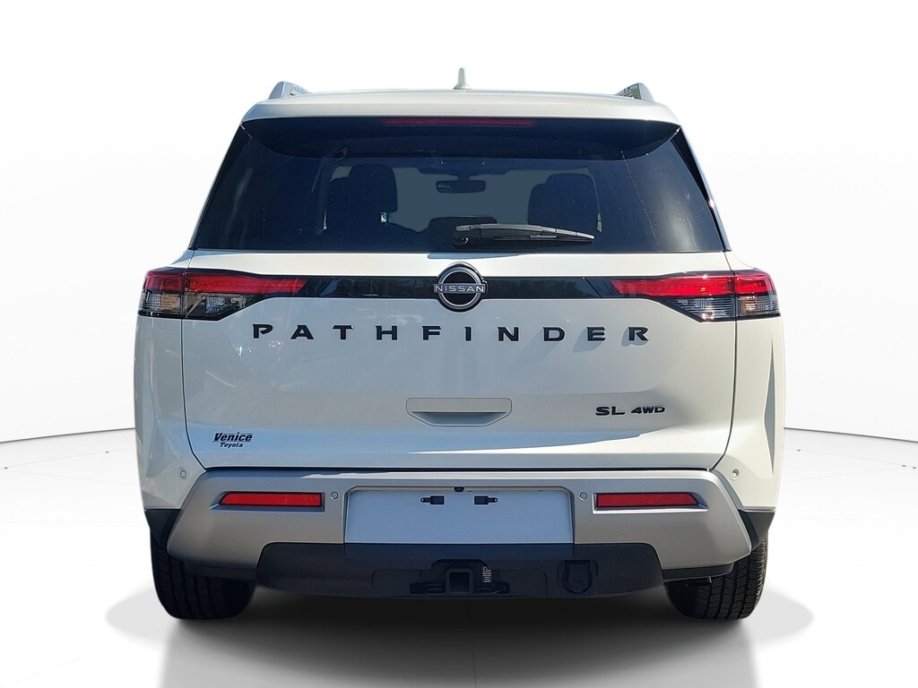 Used 2023 Nissan Pathfinder SL SUV