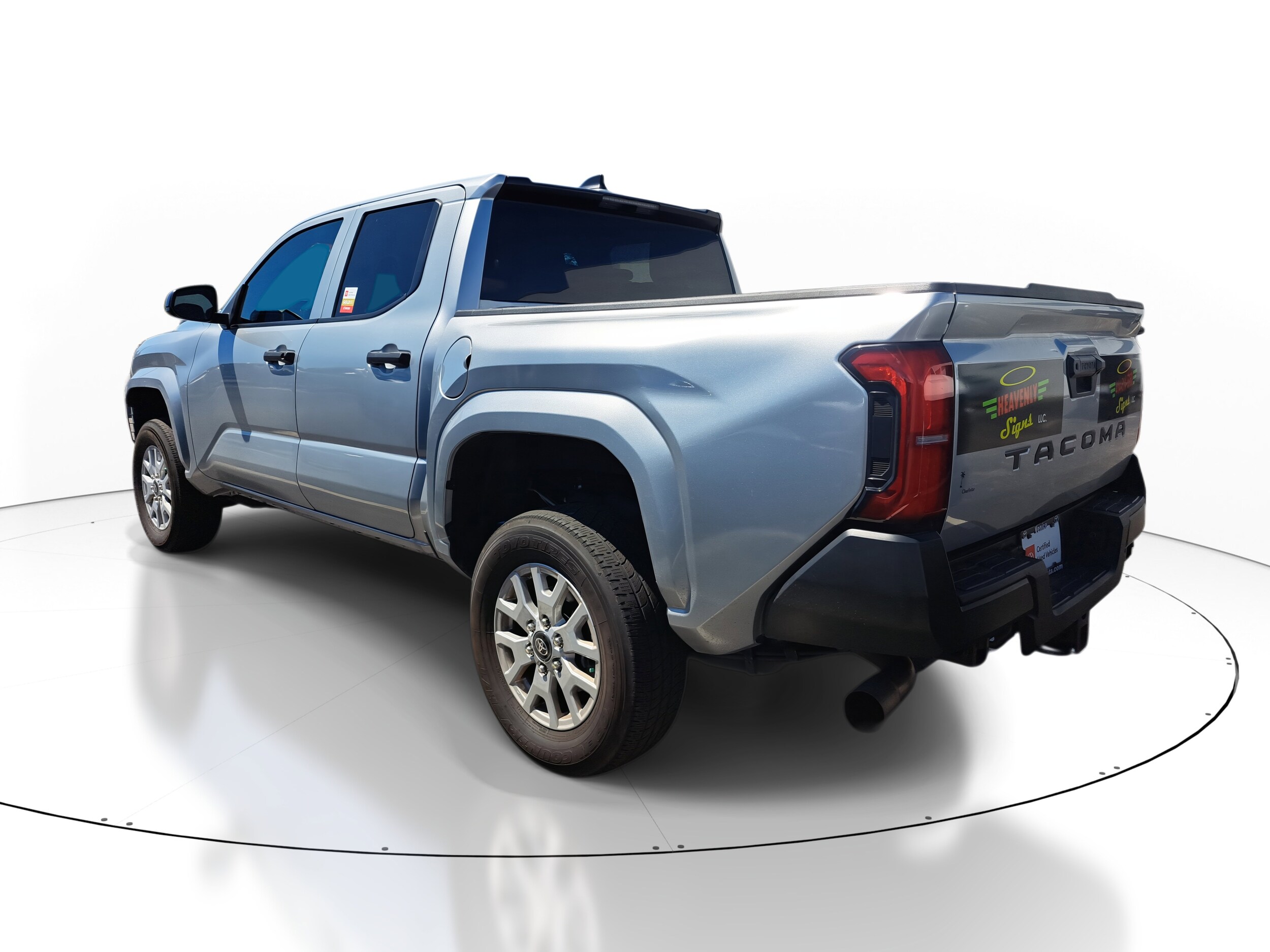 2024 Toyota Tacoma SR photo 4