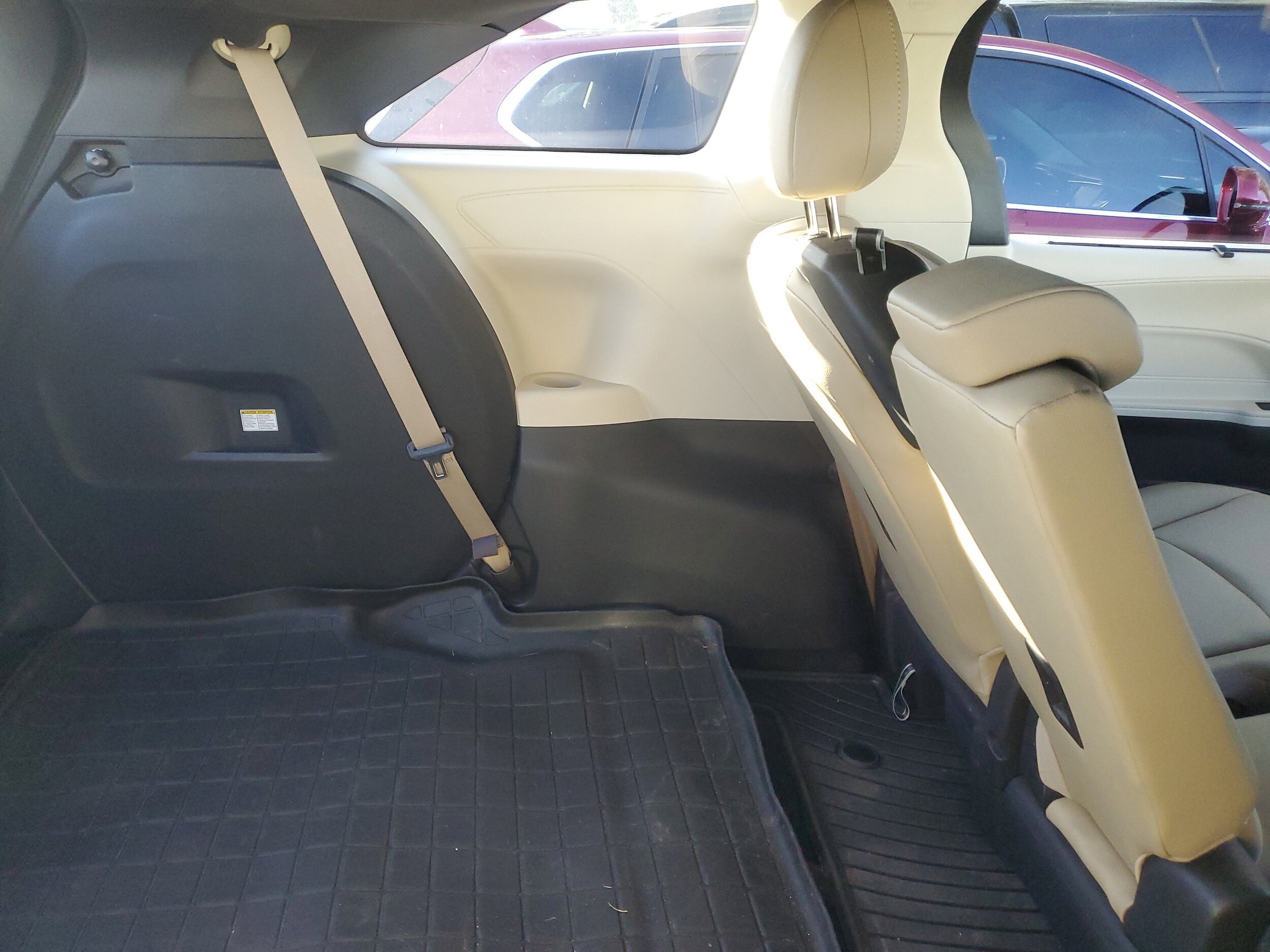 2021 Toyota Sienna XLE photo 4