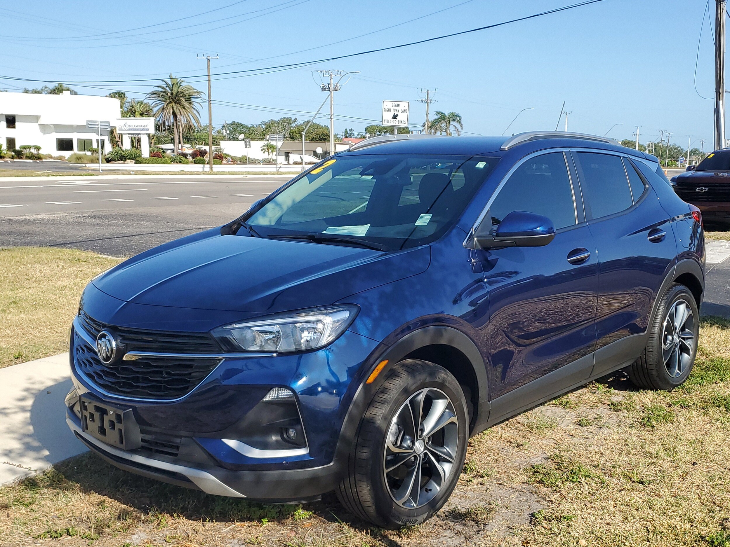 2022 Buick Encore GX Select photo 3