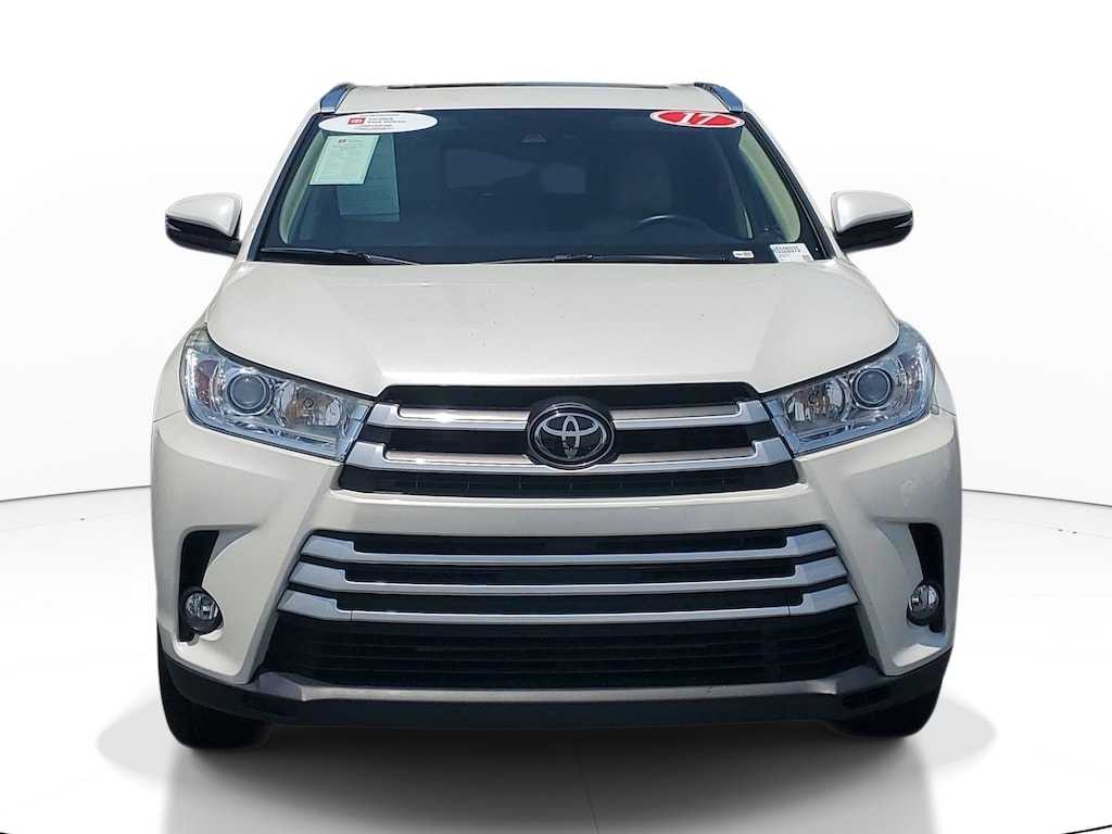 Certified 2017 Toyota Highlander XLE V6 SUV