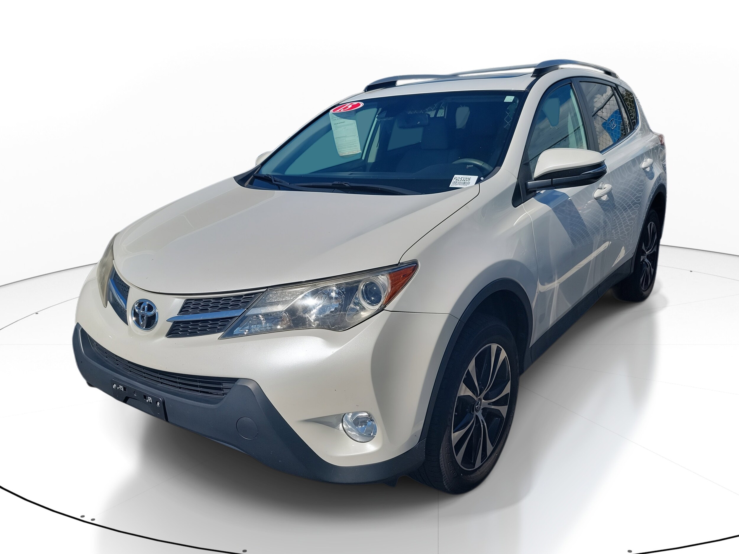 2015 Toyota RAV4 Limited photo 3