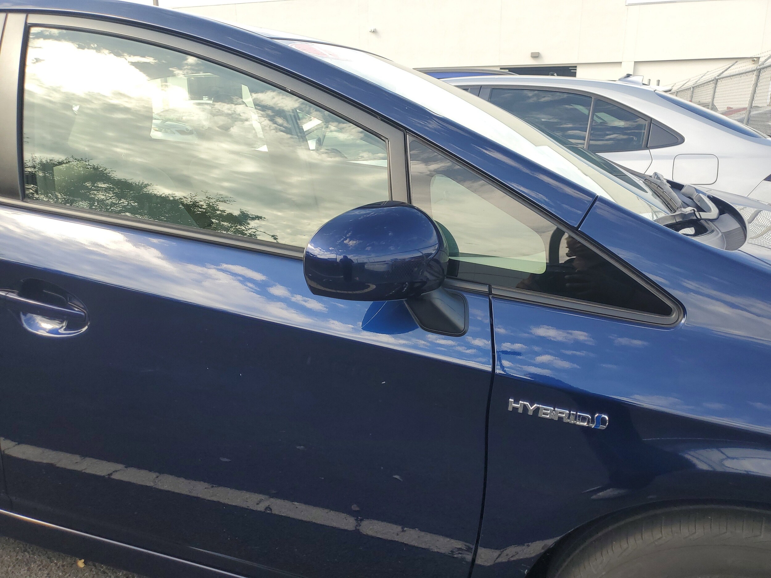 2012 Toyota Prius Two photo 4