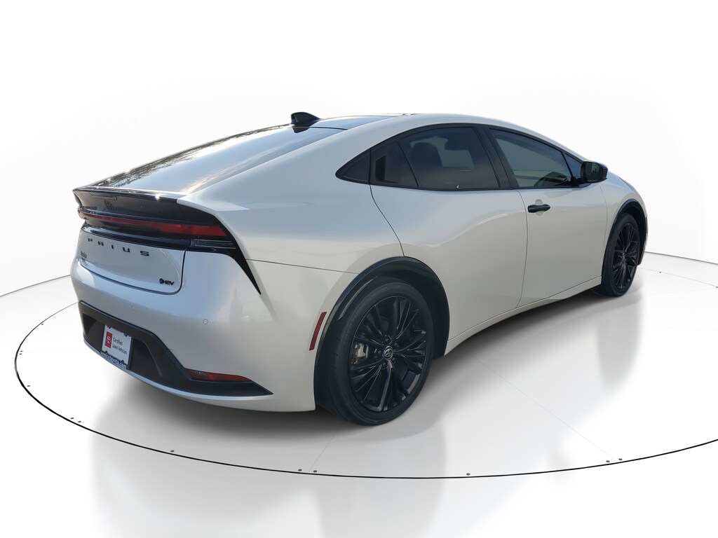 2025 Toyota Prius Nightshade Edition photo 4