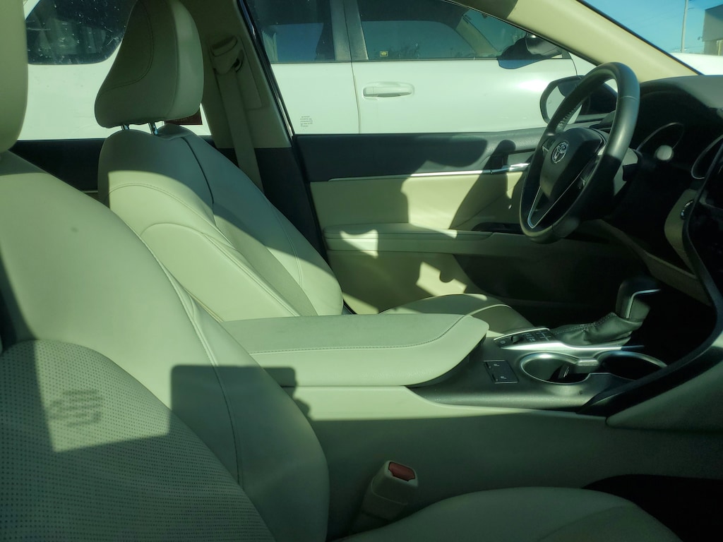 Certified 2022 Toyota Camry Hybrid XLE Sedan